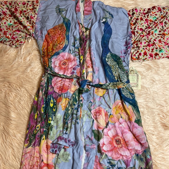 Aratta Silent Journey Peacocks Bird Kimono Jacket - Picture 4 of 11